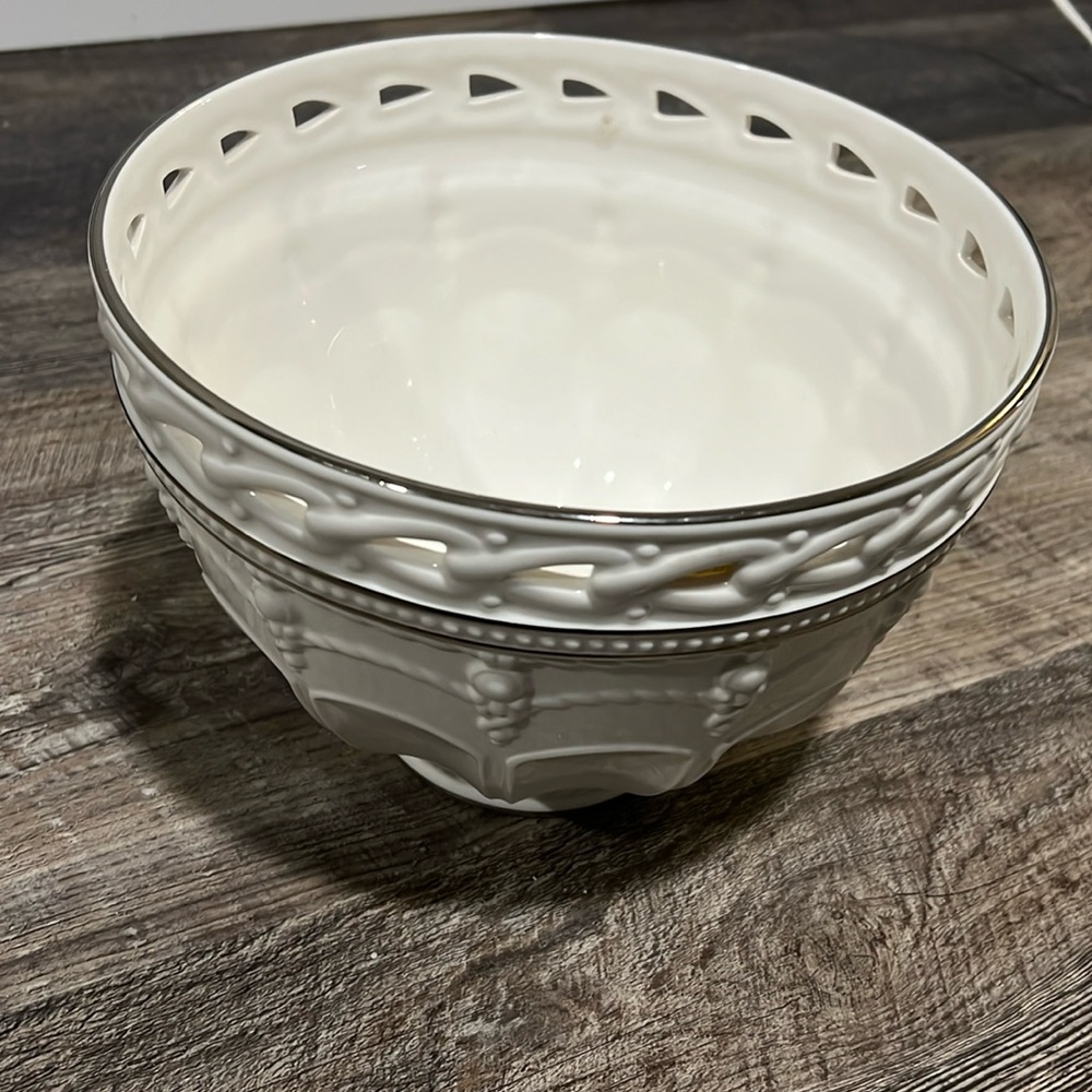 Lenox bowl